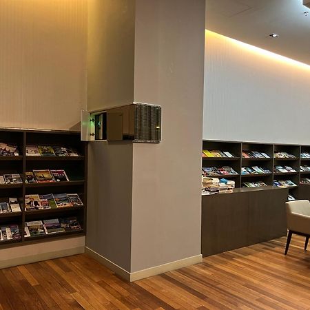 Regalia Service Suites Klcc Skypool 쿠알라룸푸르 외부 사진