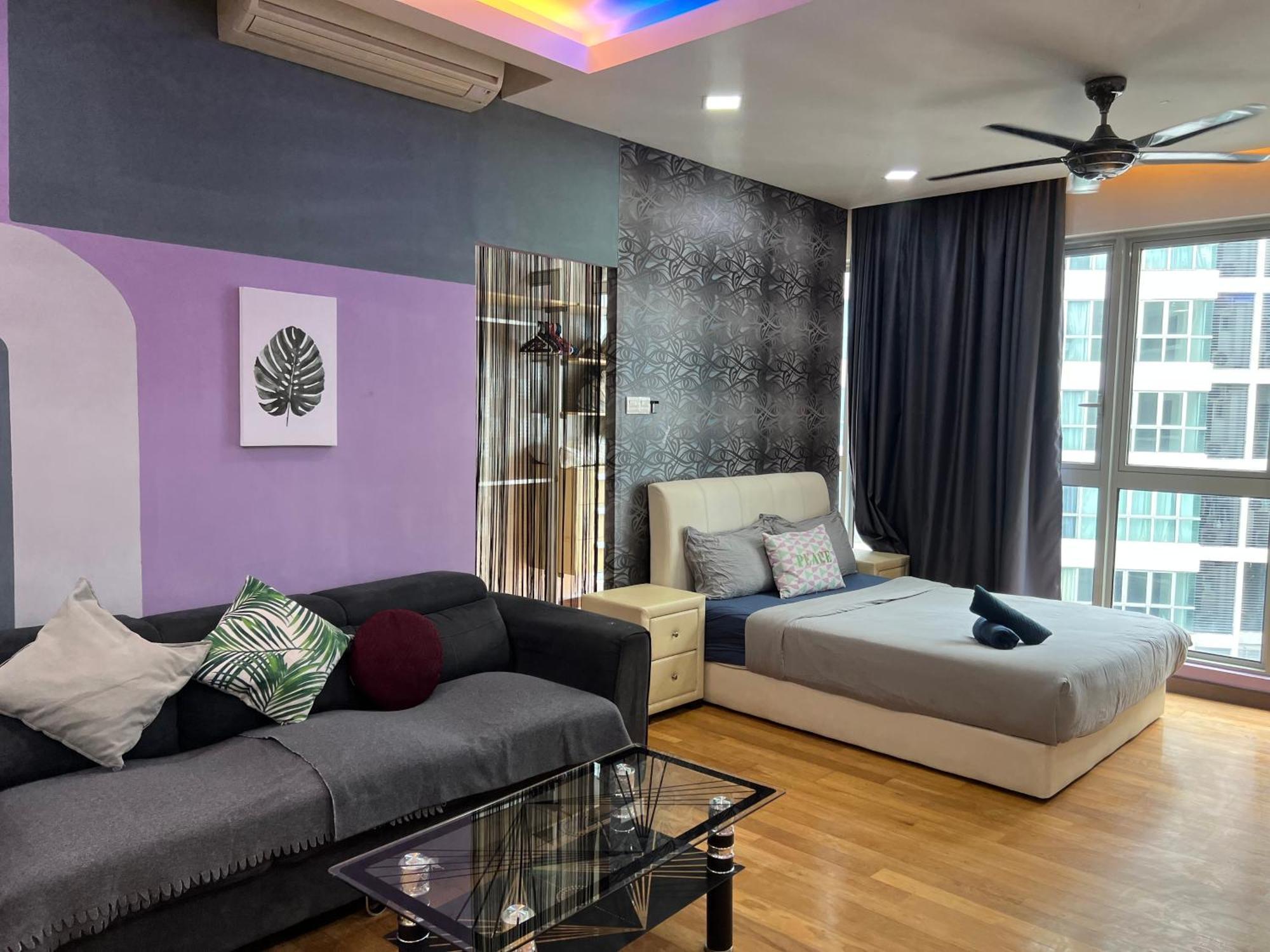 Regalia Service Suites Klcc Skypool 쿠알라룸푸르 외부 사진