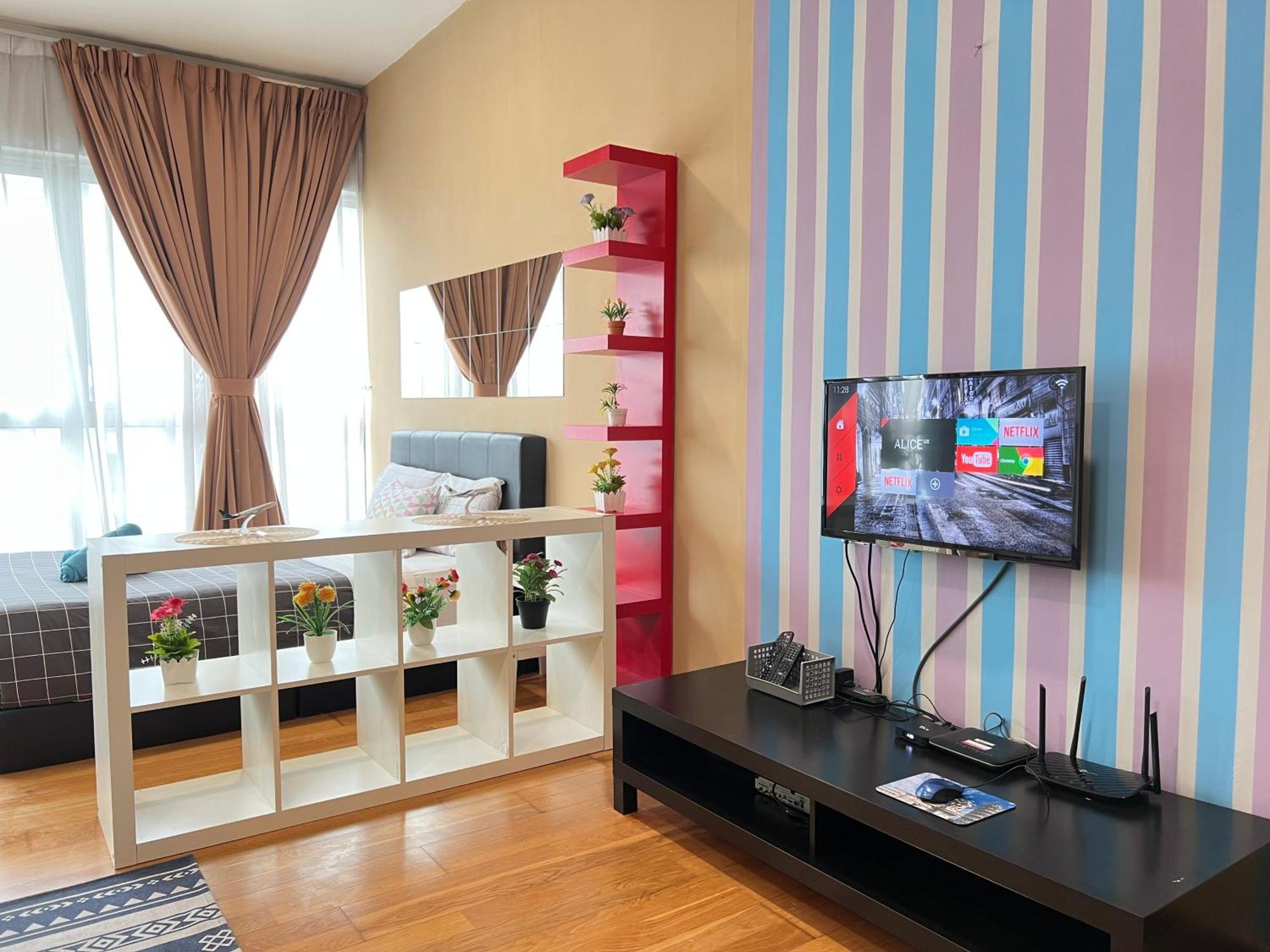Regalia Service Suites Klcc Skypool 쿠알라룸푸르 외부 사진
