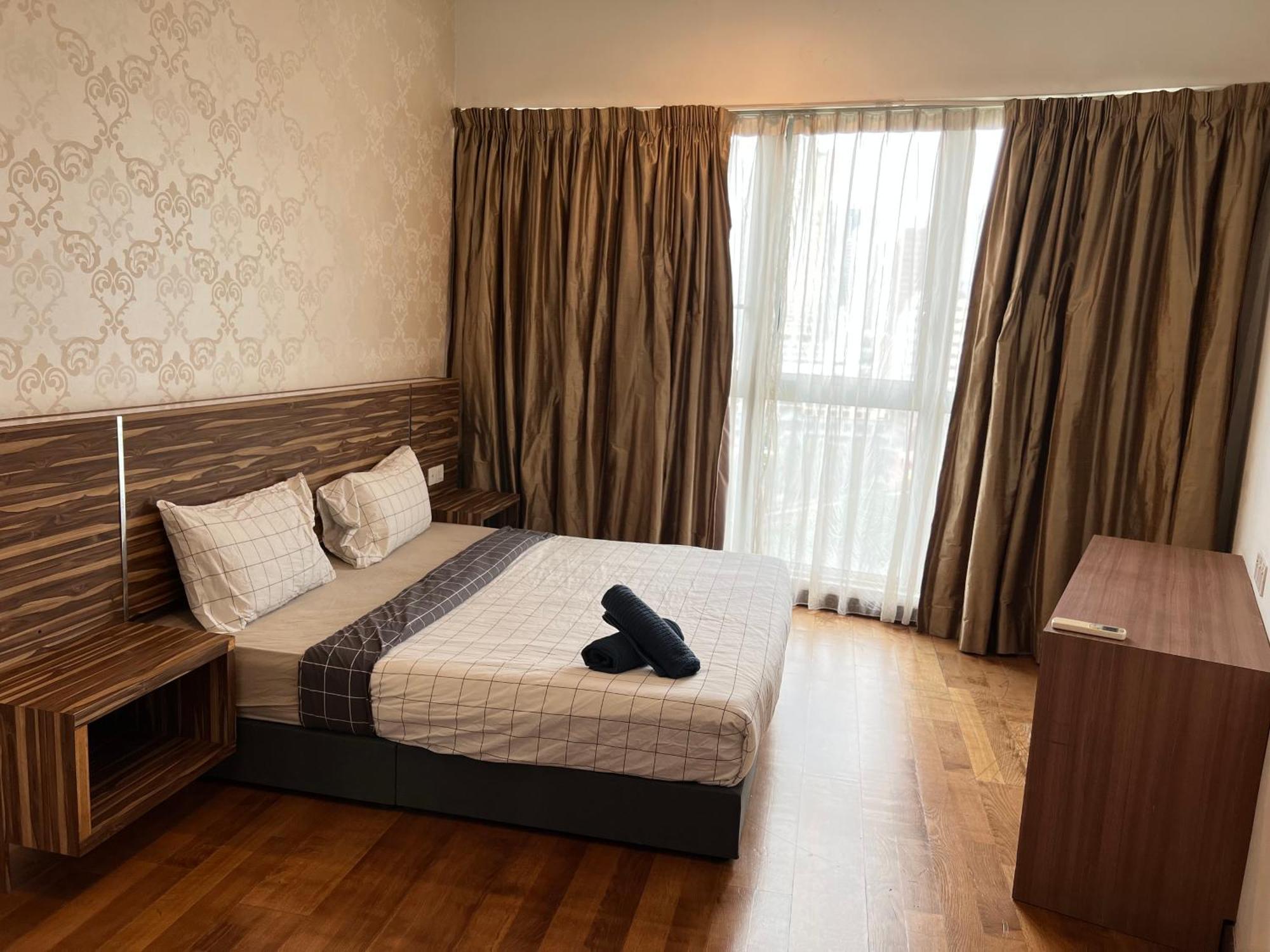 Regalia Service Suites Klcc Skypool 쿠알라룸푸르 외부 사진