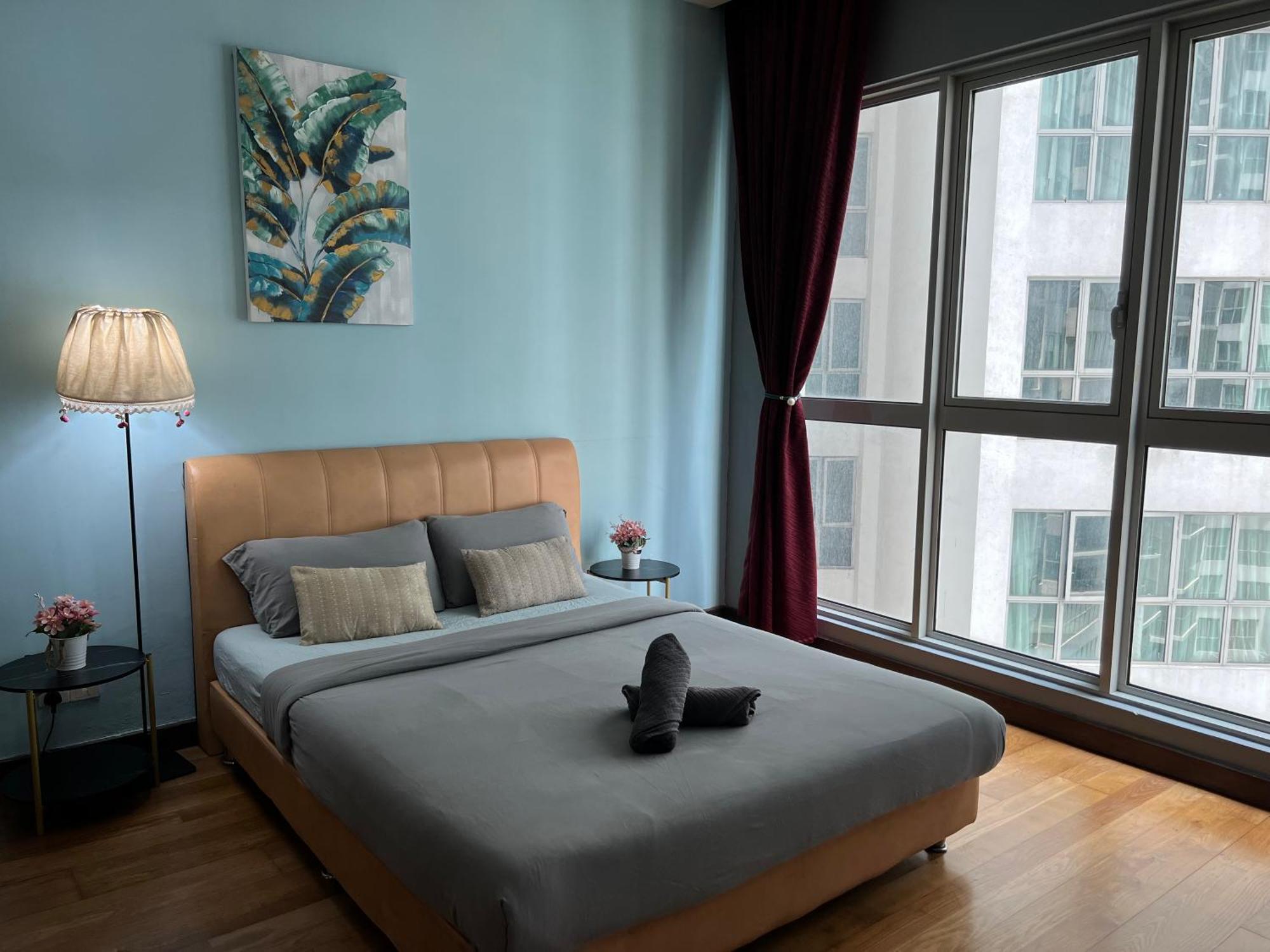 Regalia Service Suites Klcc Skypool 쿠알라룸푸르 외부 사진