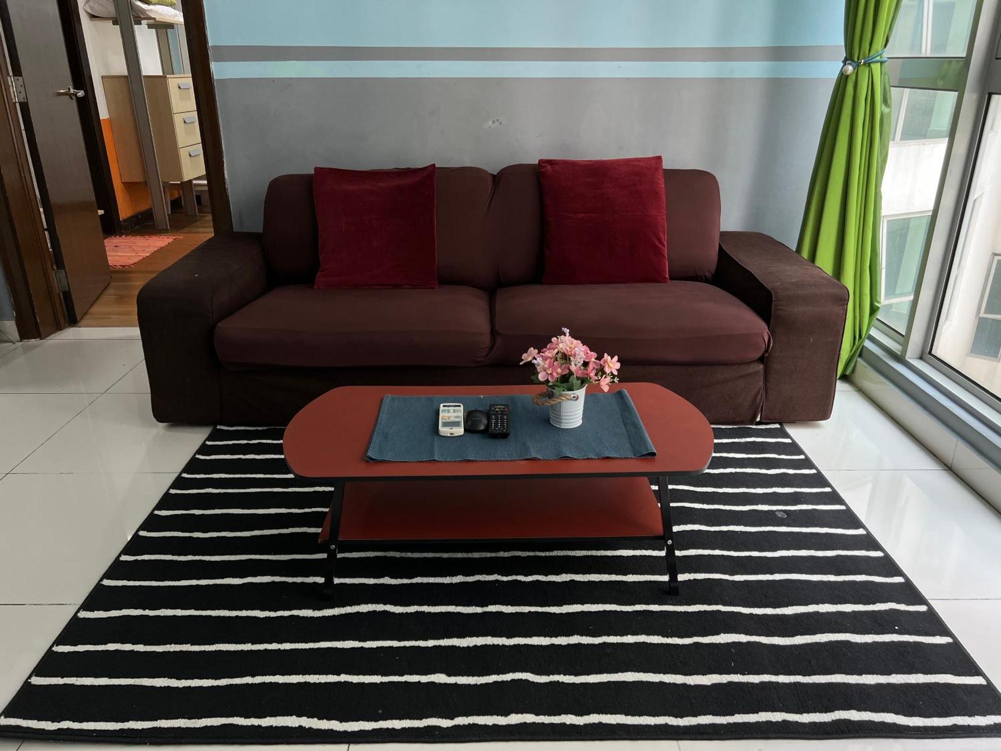 Regalia Service Suites Klcc Skypool 쿠알라룸푸르 외부 사진