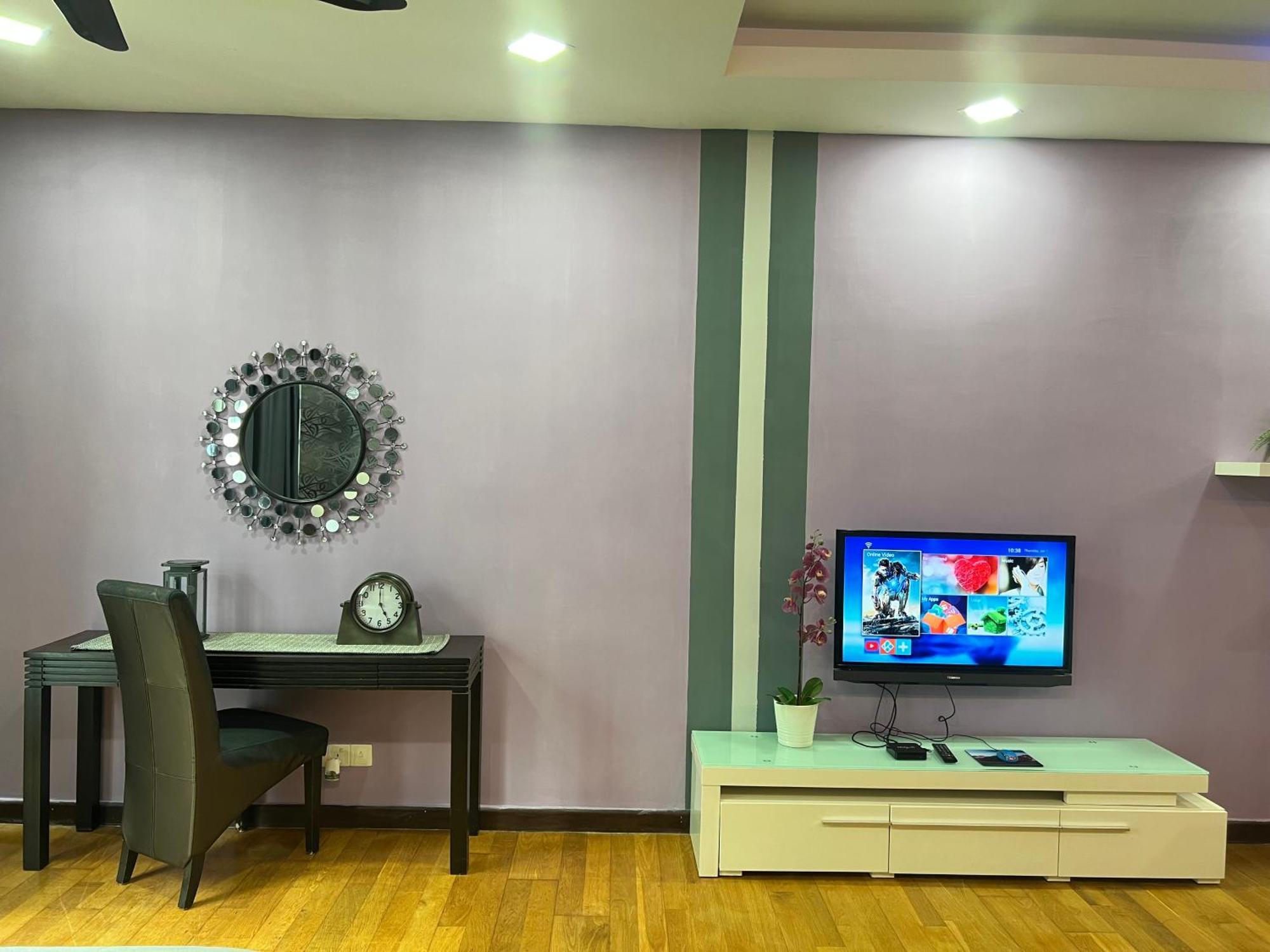 Regalia Service Suites Klcc Skypool 쿠알라룸푸르 객실 사진