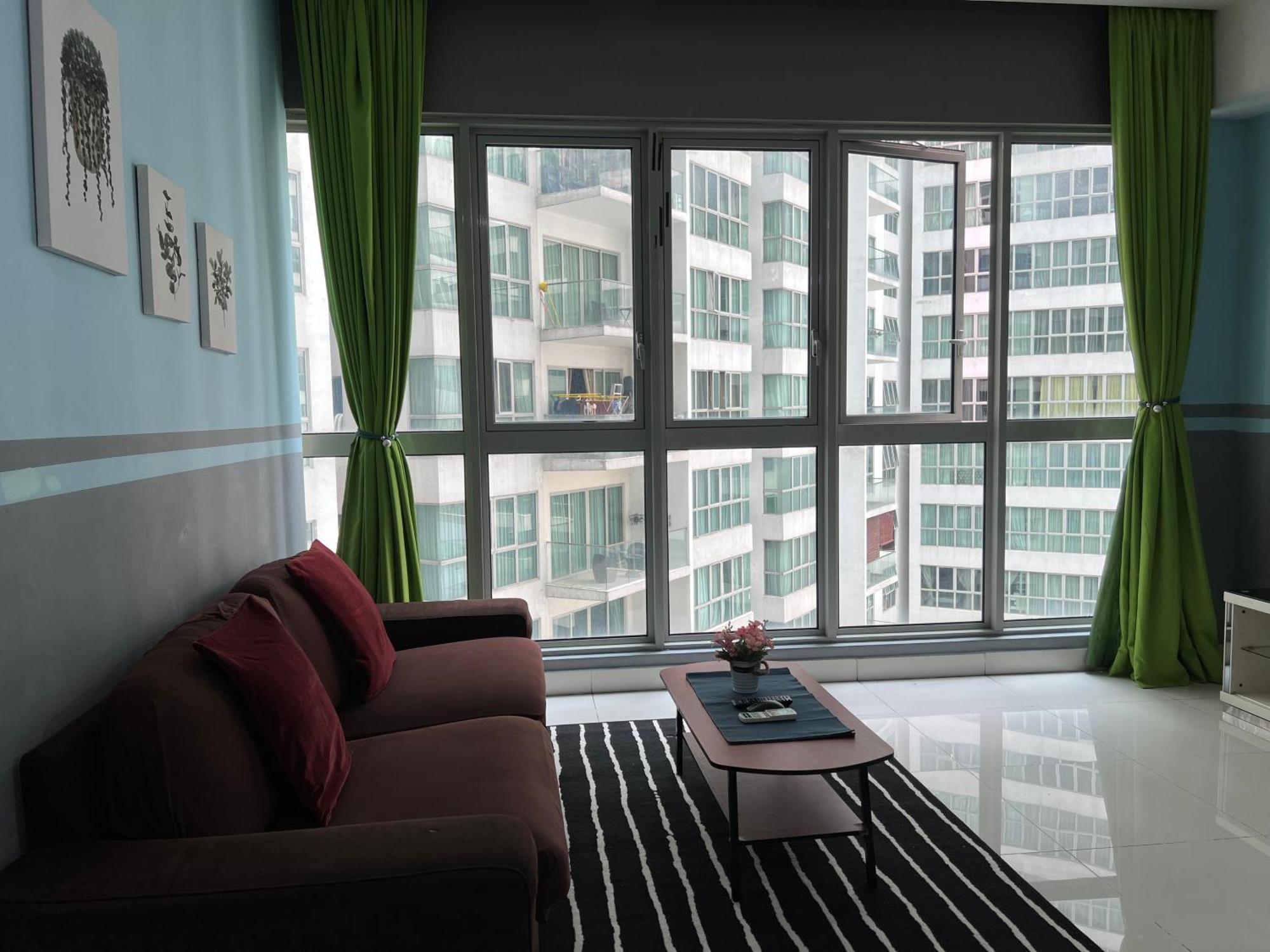 Regalia Service Suites Klcc Skypool 쿠알라룸푸르 객실 사진
