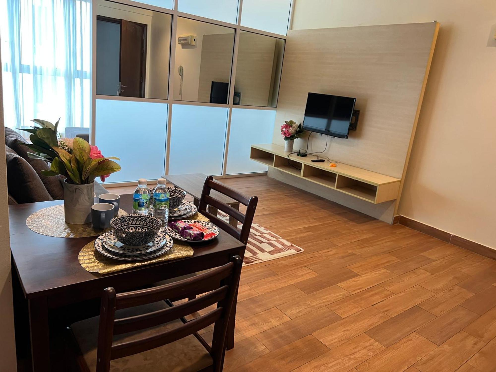 Regalia Service Suites Klcc Skypool 쿠알라룸푸르 객실 사진